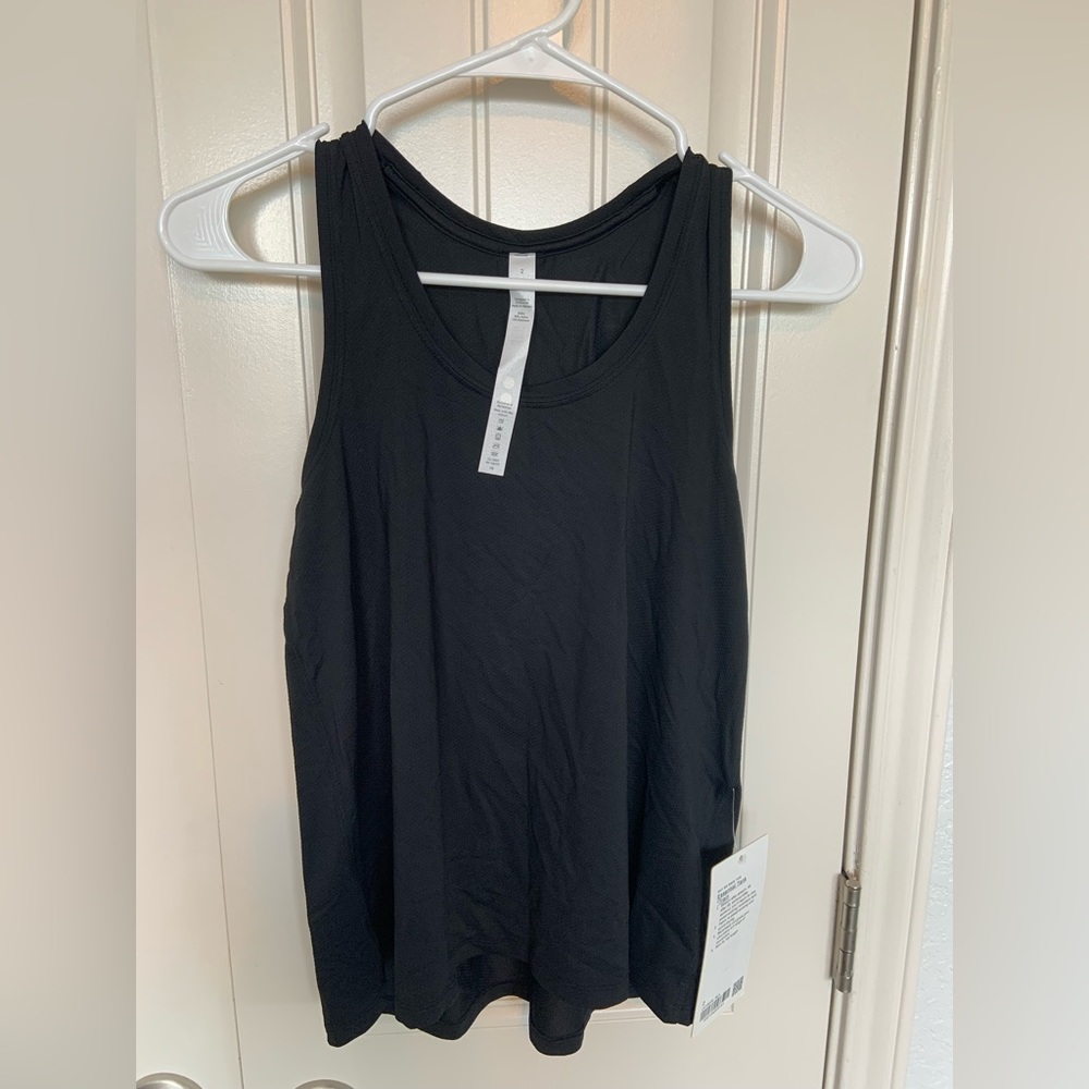 NWT Lululemon Essential Tank * Train